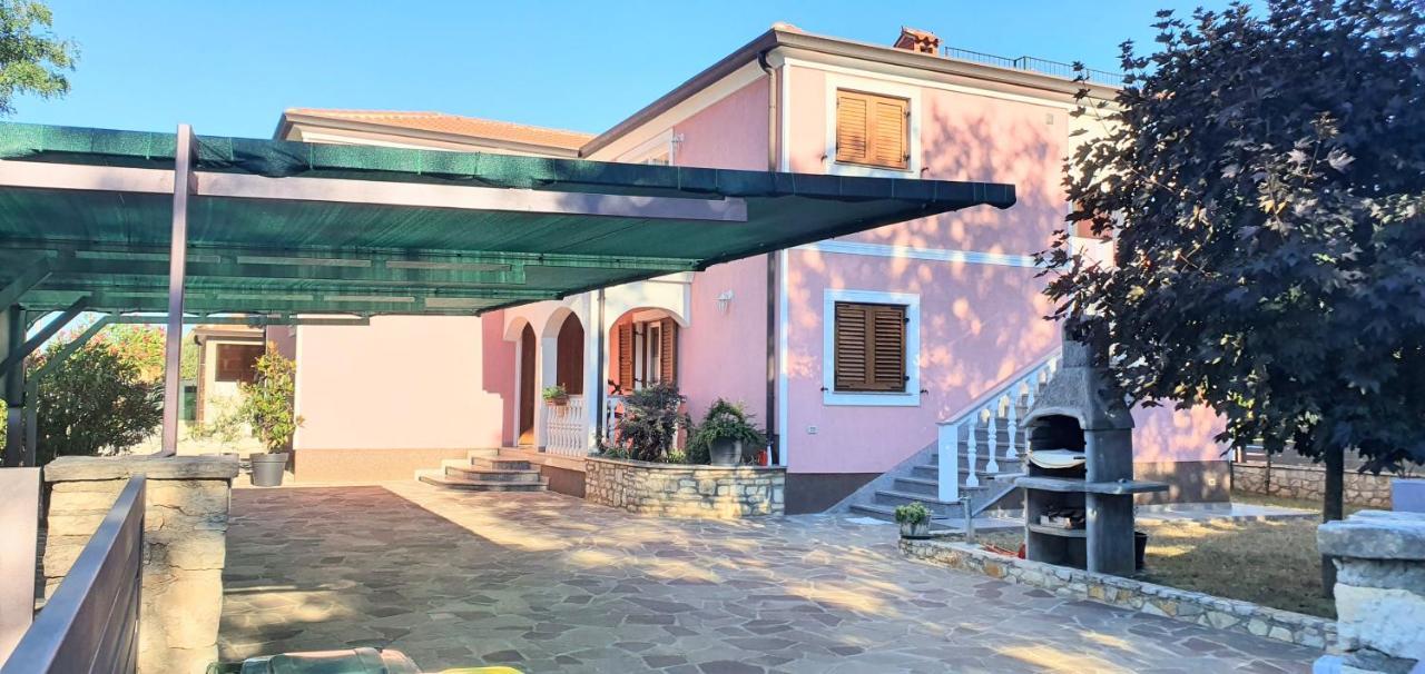 Apartmani Radmila Nova Vas  Exterior foto
